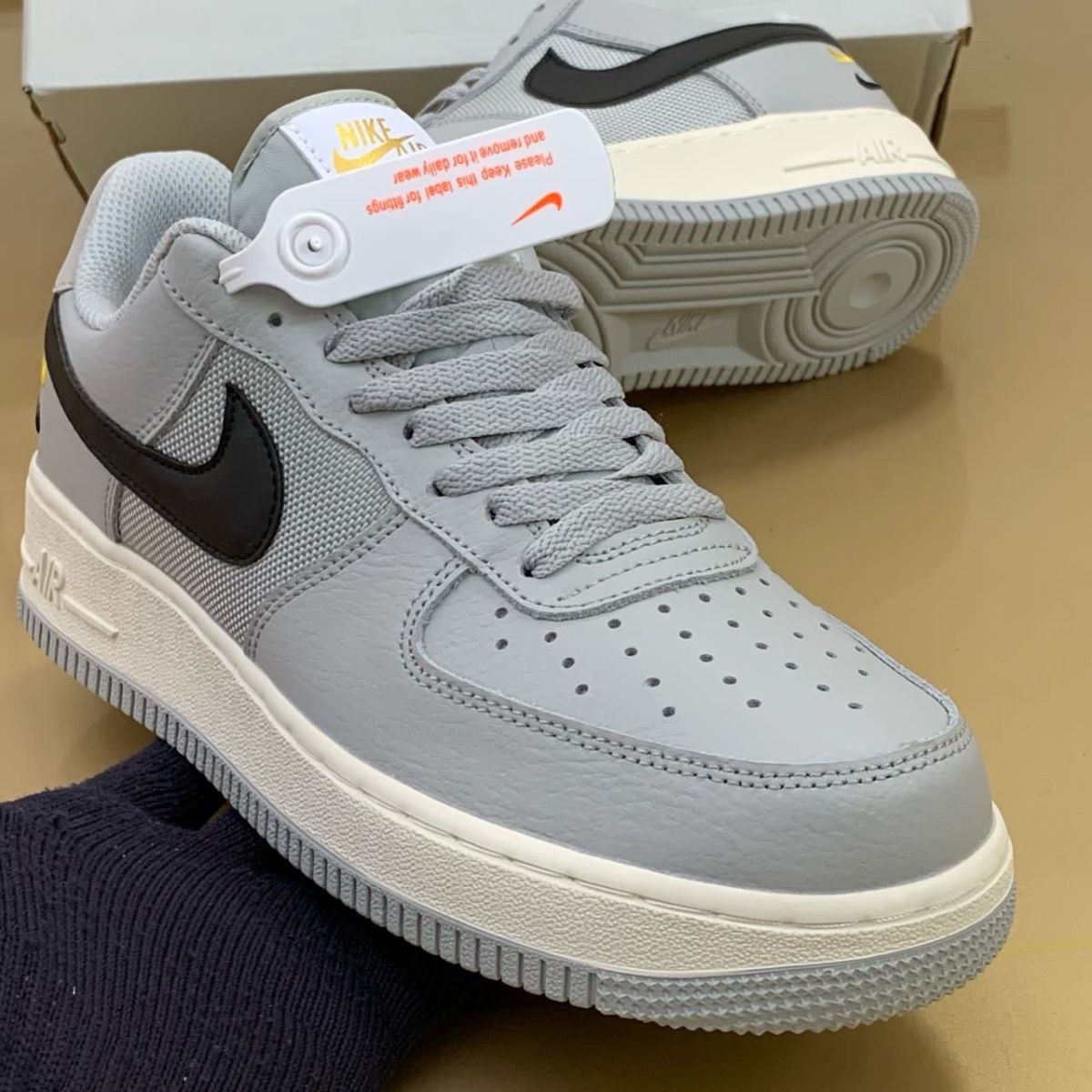 Nike Gray/White Sneakers