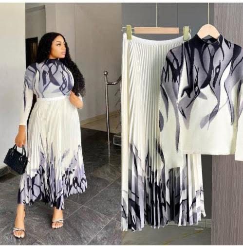 Ladies Pleated Two Piece