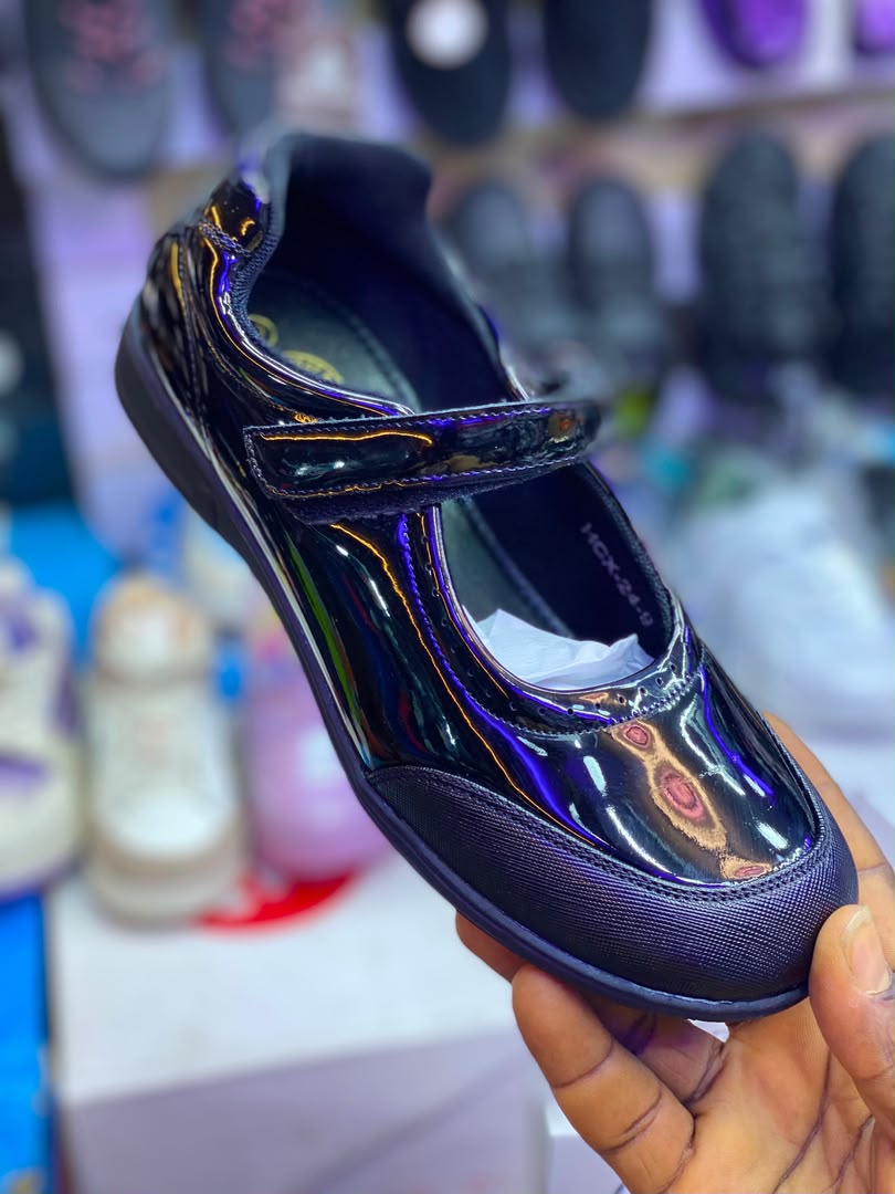 Girls' Patent Leather School Shoes – Smart Comfortable Uniform Shoes