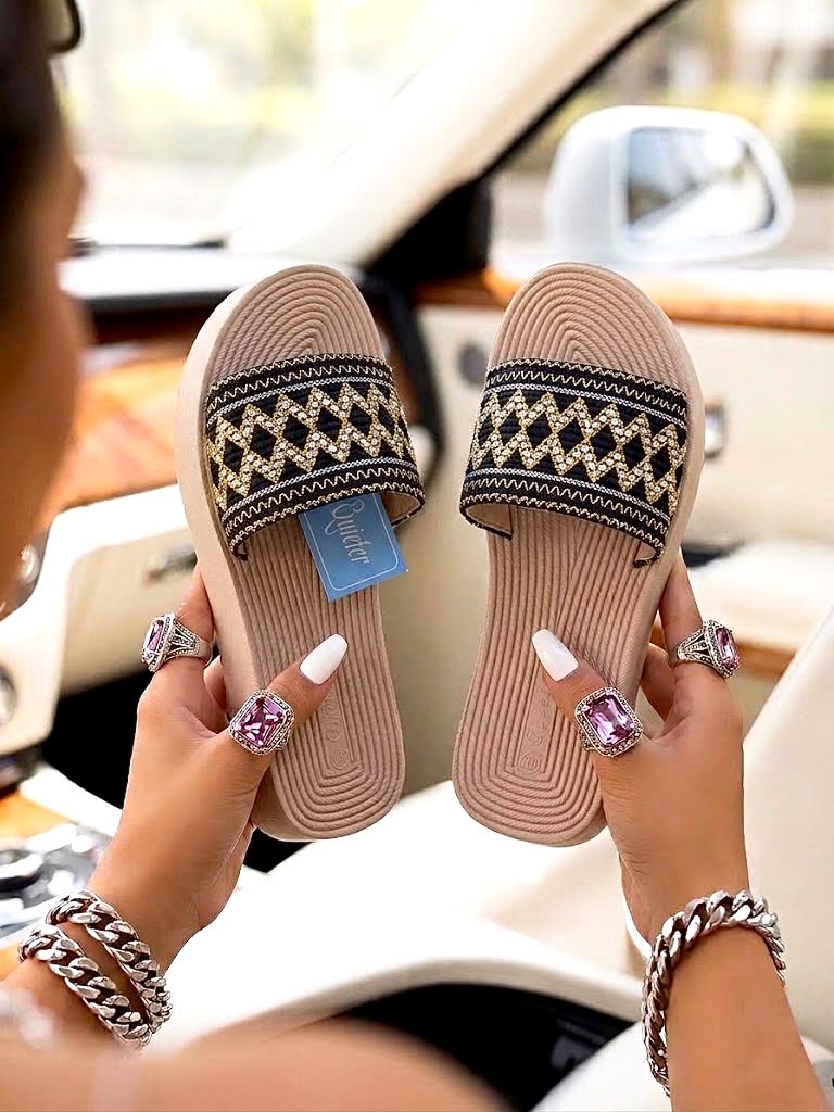Women’s Rattan Bohemian Flip Flops – Casual Woven Flat Sandals