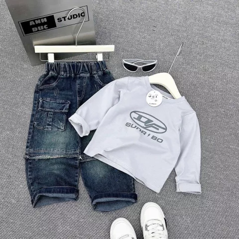 Kids' Baggy Jeans and White Long-Sleeve Shirt Set