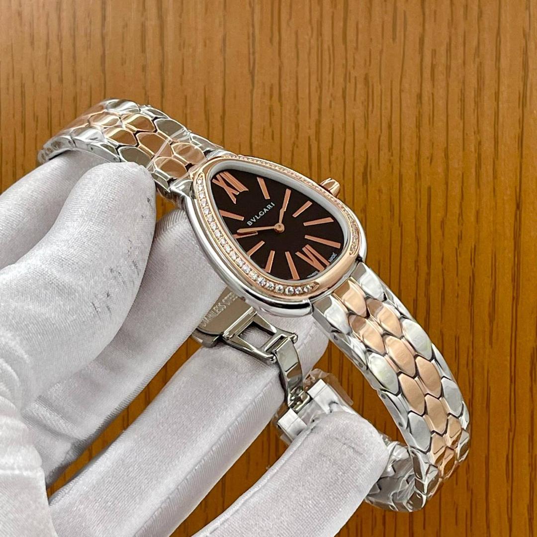 Women's Elegant Bvlgari Chain Strap Watch