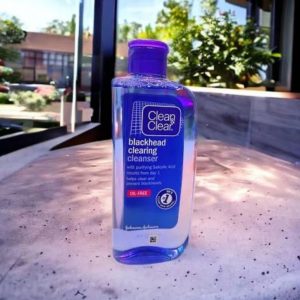 Clean & Clear Blackhead Clearing Cleanser