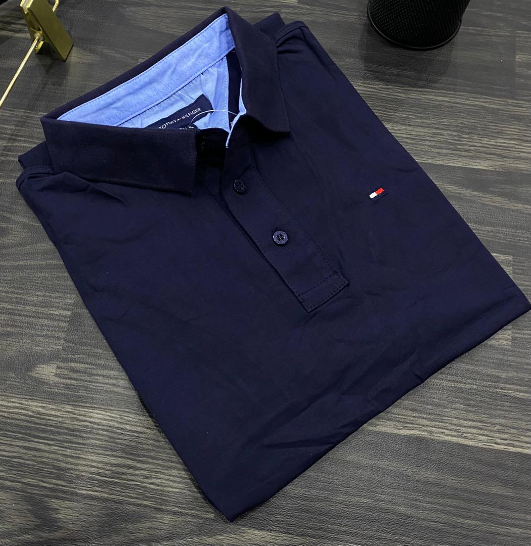 Tommy Hilfiger Plain Tee Shirt - Image 4