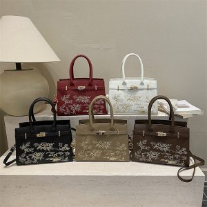 Flower Embroidery Leather Handbag