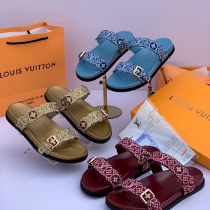 Louis V Women's Leather Slide Slippers