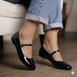 Women's Patent Leather Mary Jane Ballerina Flats – One-Strap Buckle Shoes