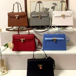 Women's Luxury-Inspired Leather Bag – Lock Detail Handbag