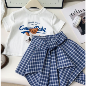 Girls White Teddy Print T-Shirt with Blue Plaid Handkerchief Skirt 2pcs
